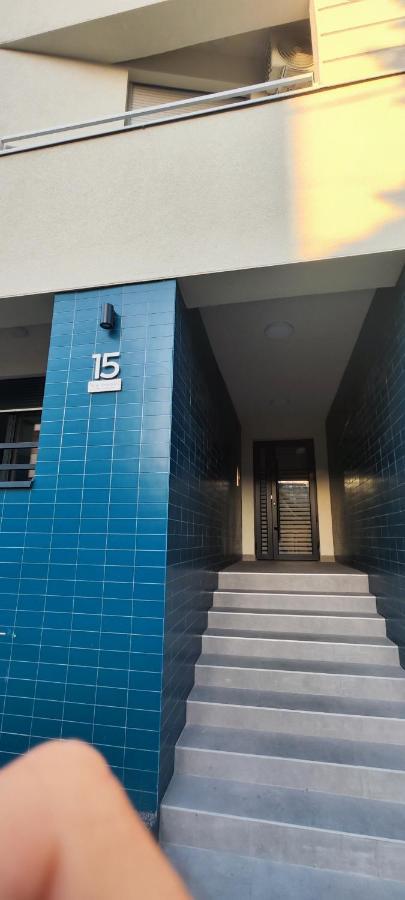 Zvezdara Blue Star Apartment เบลเกรด ภายนอก รูปภาพ